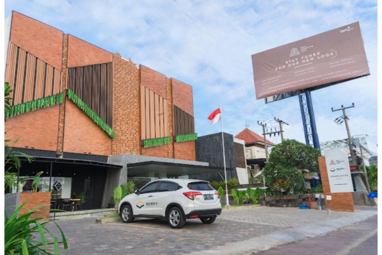 Berry Biz Hotel เซมินยัค ภายนอก รูปภาพ