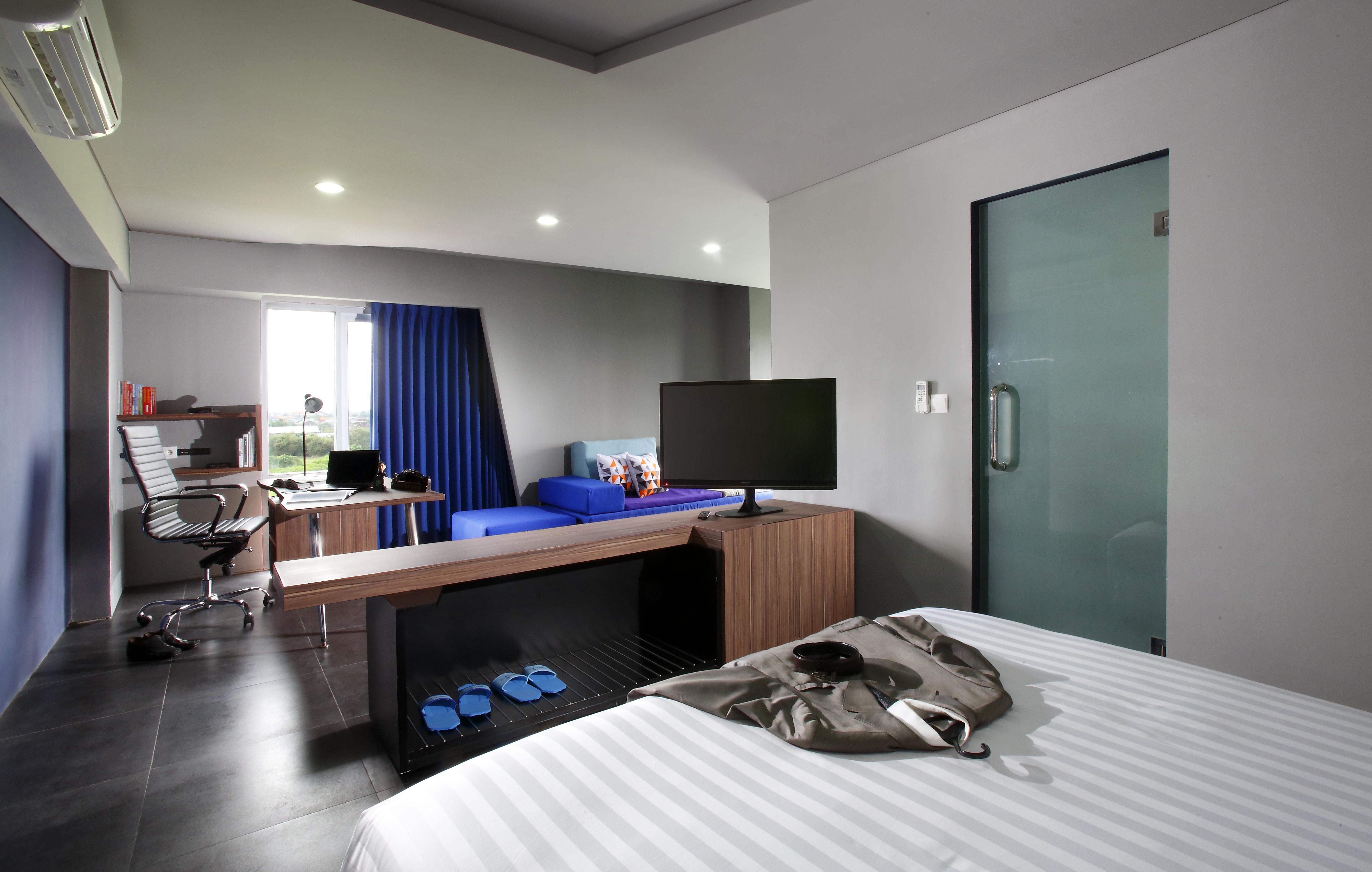 Berry Biz Hotel เซมินยัค ภายนอก รูปภาพ