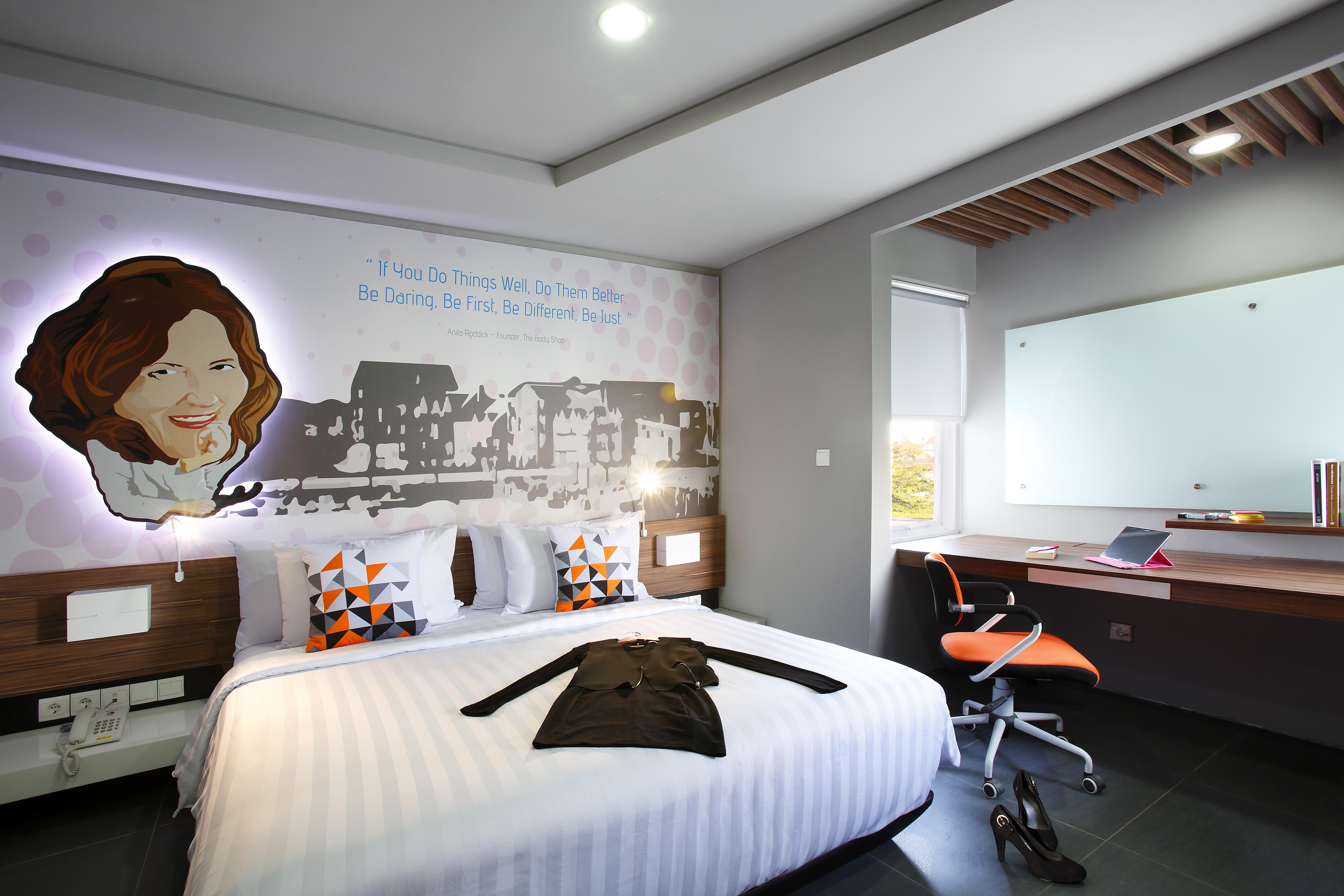 Berry Biz Hotel เซมินยัค ภายนอก รูปภาพ